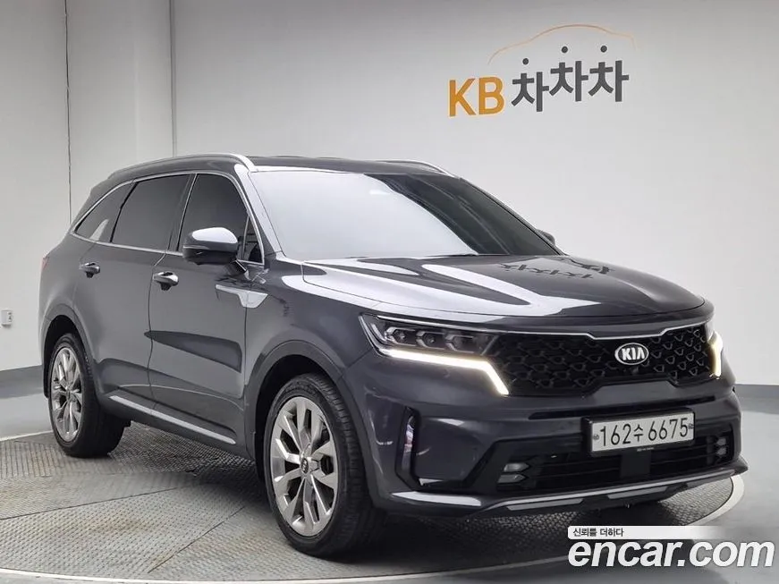 Kia Sorento — фото 5