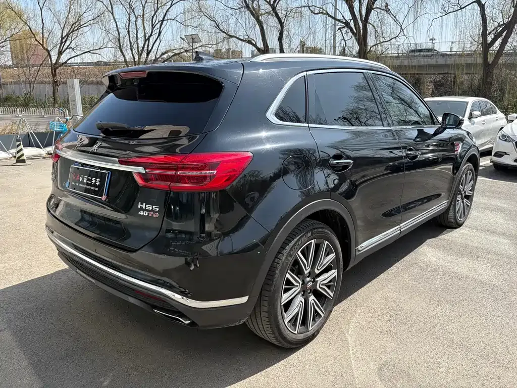 Hongqi HS5 — фото 10