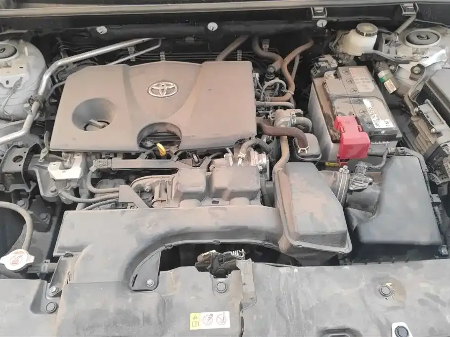 Toyota RAV4 2023 из CN, фото 9