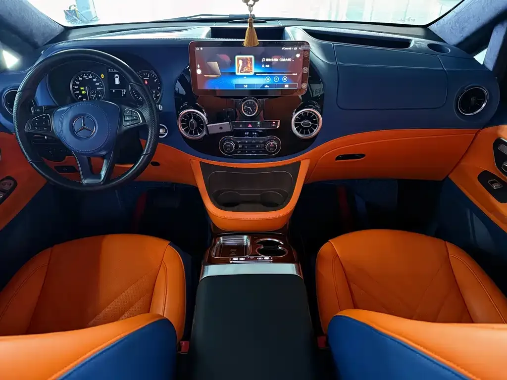 Mercedes-Benz Vito 2023 из CN, фото 6