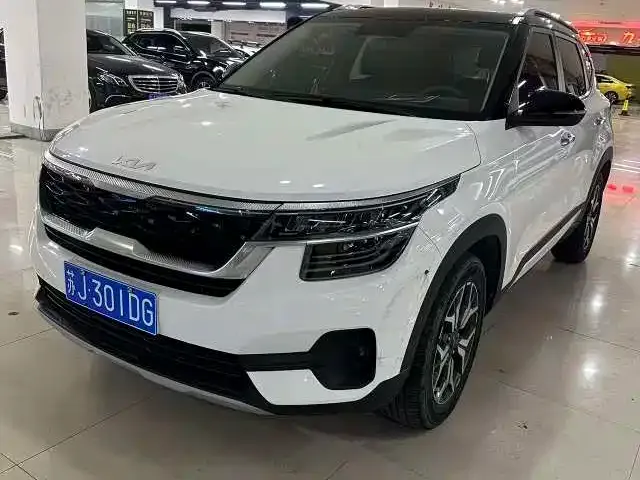 Kia KX3 2023 из CN, фото 1