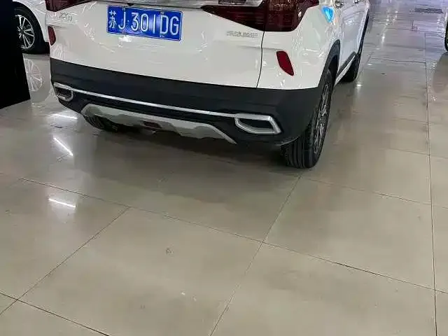 Kia KX3 2023 из CN, фото 2