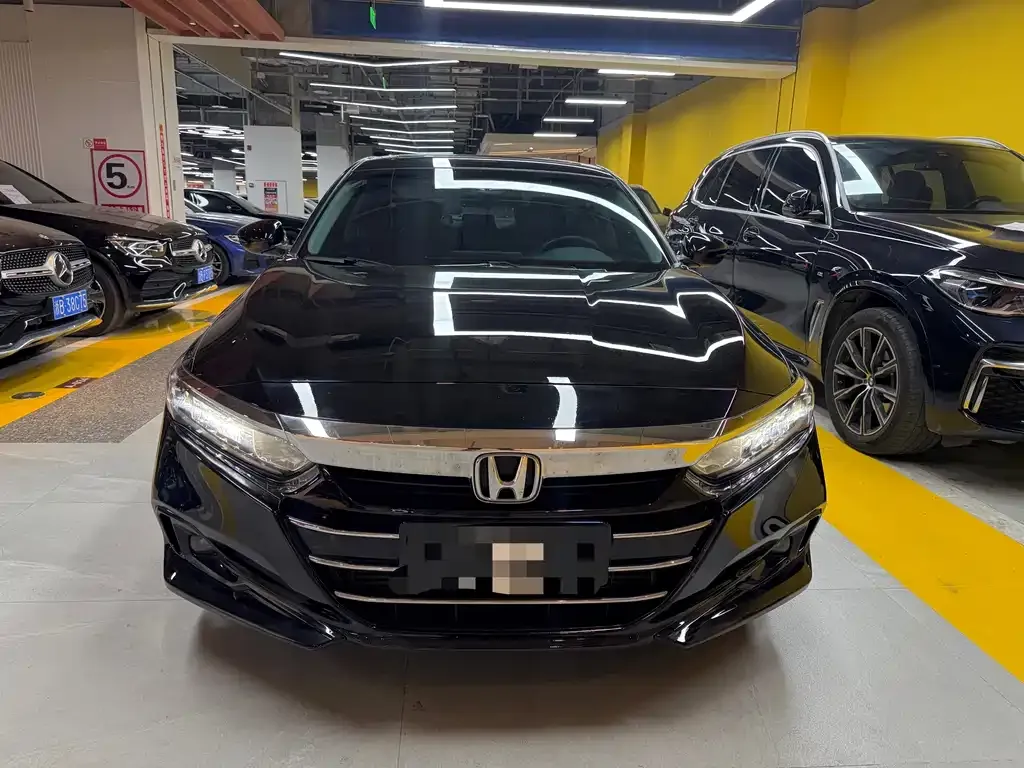 Honda Accord 2022 из CN, фото 9