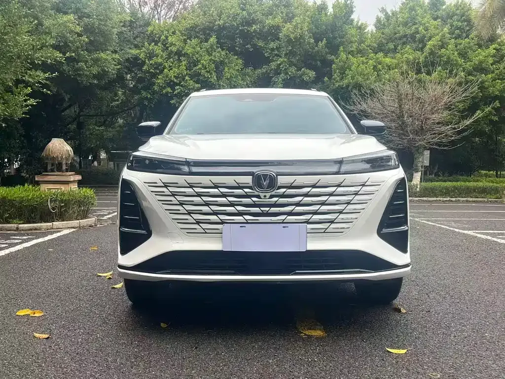 Changan CS75PLUS — фото 7