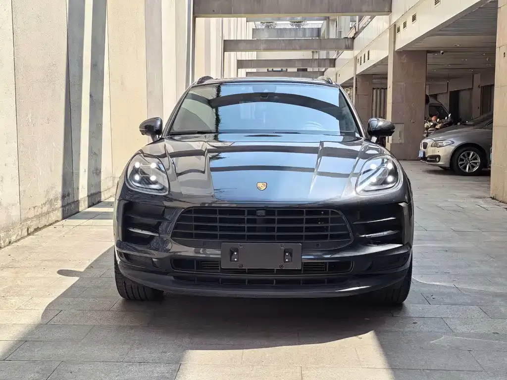 Porsche Macan — фото 10