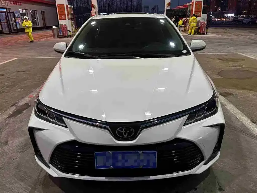 Toyota Corolla 2022 из CN, фото 1