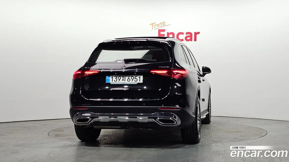 Mercedes-Benz GLC-Class — фото 10