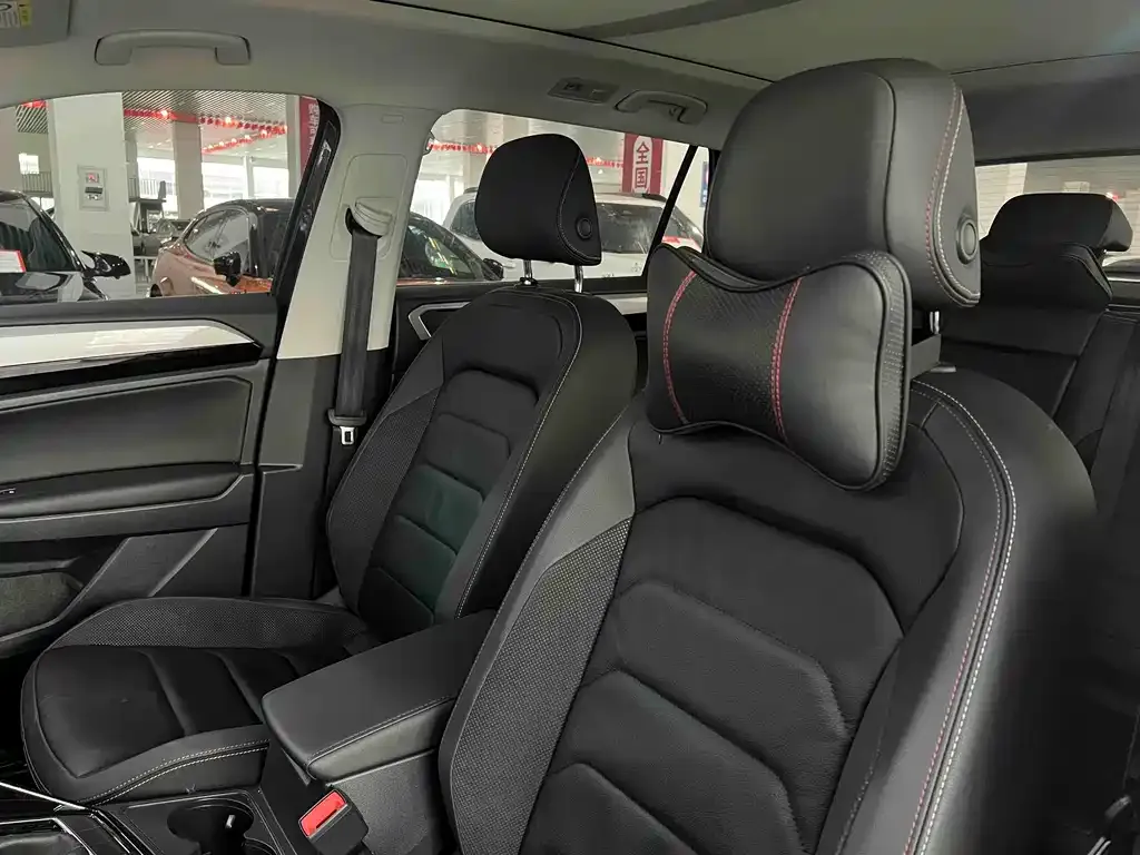 Volkswagen Tayron 2021 из CN, фото 3