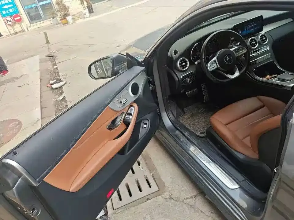 Mercedes-Benz C-Class (Import) — фото 3