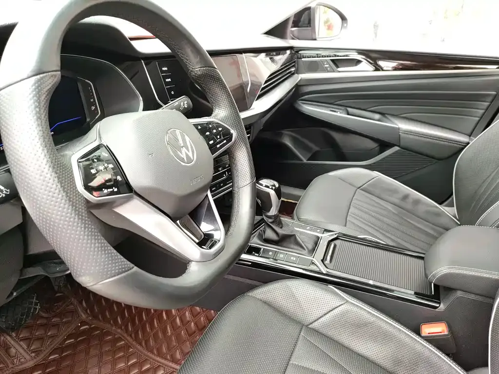 Volkswagen Passat 2022 из CN, фото 5