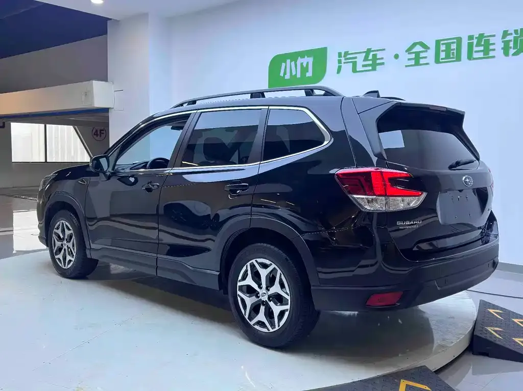Subaru Forester 2022 из CN, фото 8