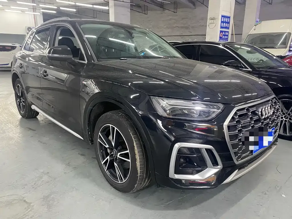 Audi Q5L 2022 из CN, фото 10