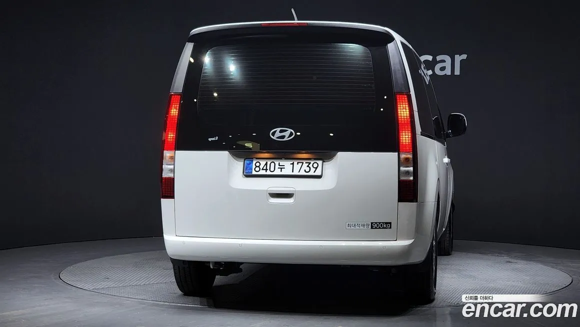 Hyundai Staria — фото 4