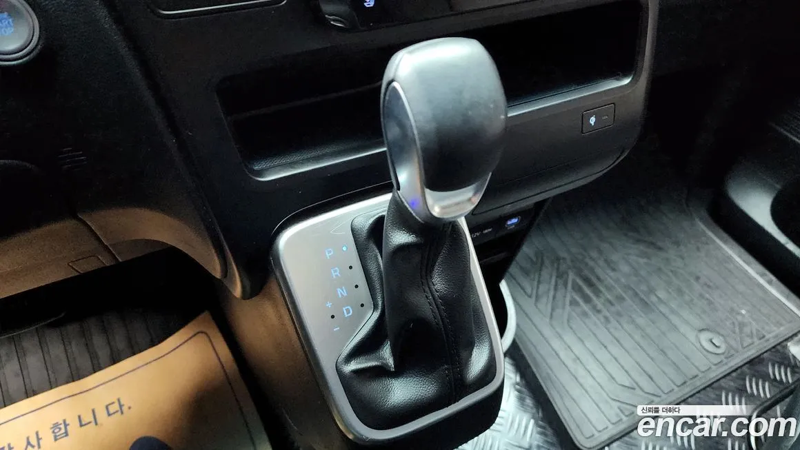 Hyundai Staria — фото 9