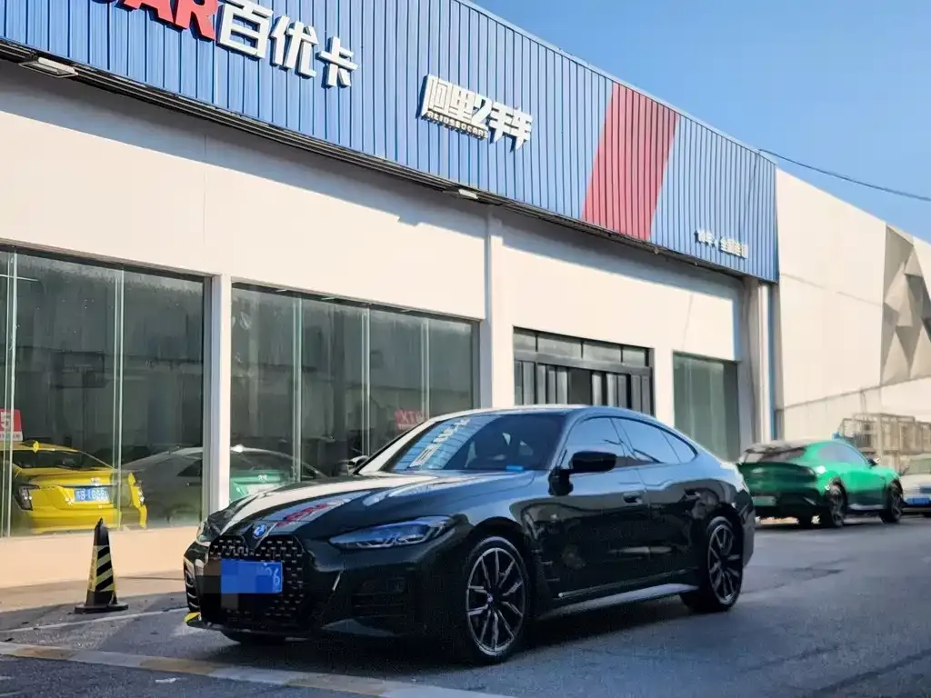 BMW 4 Series 2023 из CN, фото 1