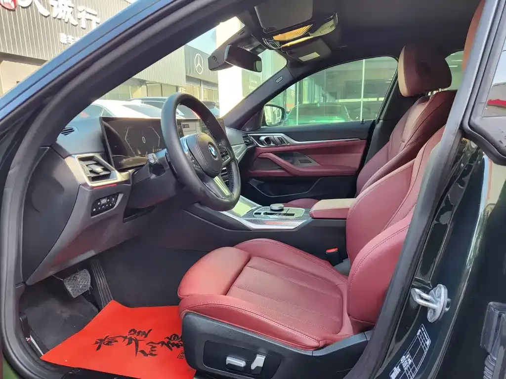 BMW 4 Series 2023 из CN, фото 3