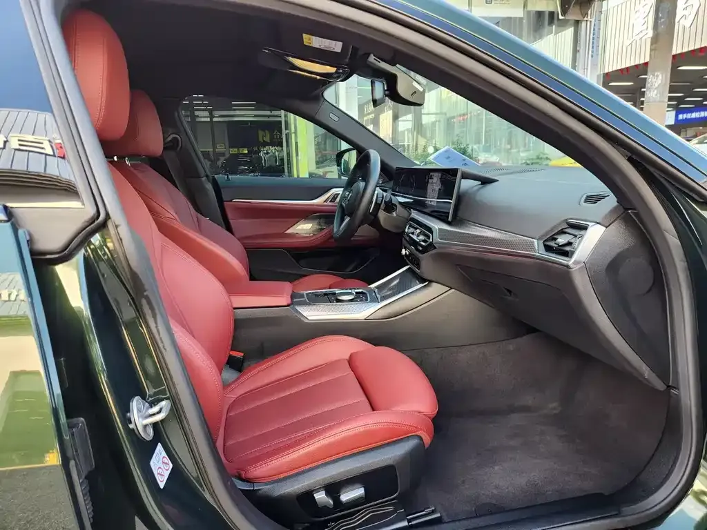 BMW 4 Series 2023 из CN, фото 9