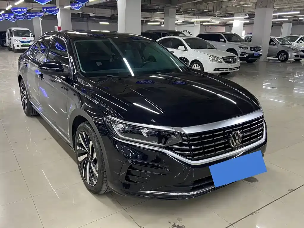 Volkswagen Passat 2023 из CN, фото 10