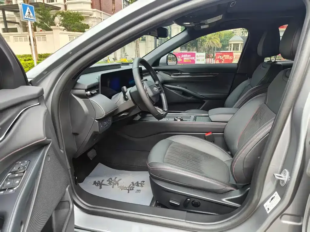 Ford Mondeo 2024 из CN, фото 6