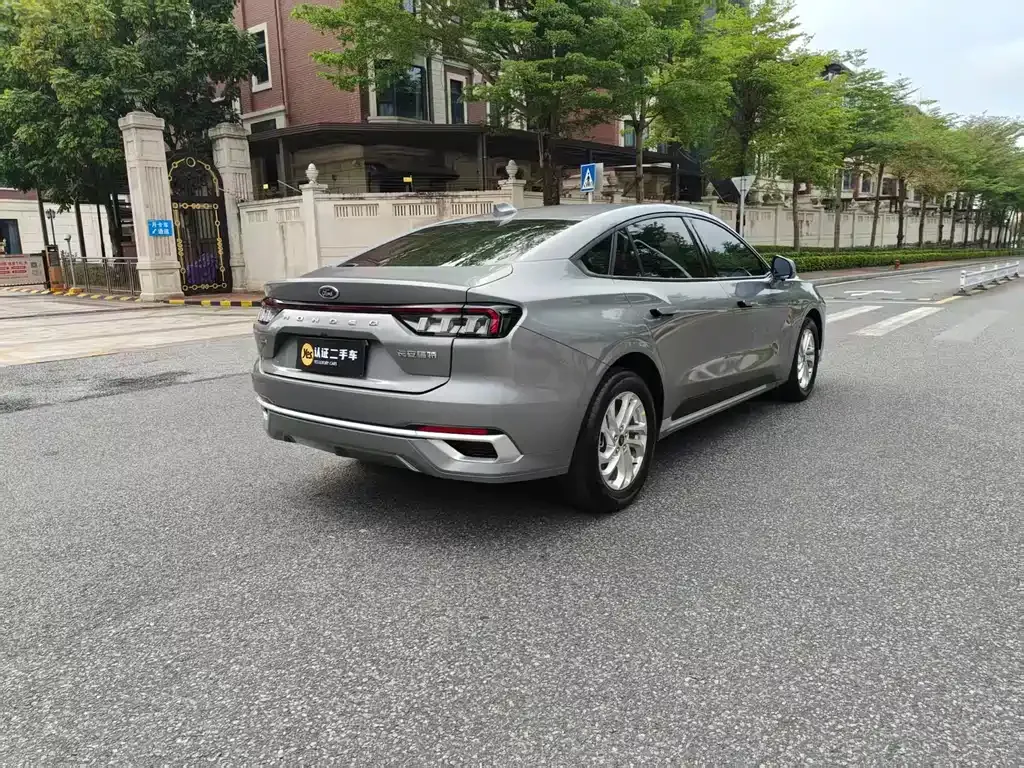 Ford Mondeo 2024 из CN, фото 5