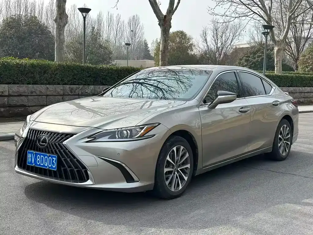 Lexus ES 2024 из CN, фото 1