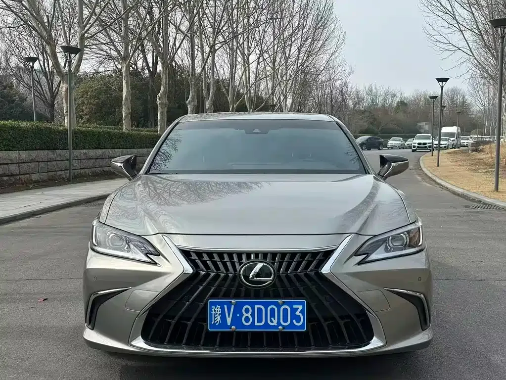 Lexus ES 2024 из CN, фото 9