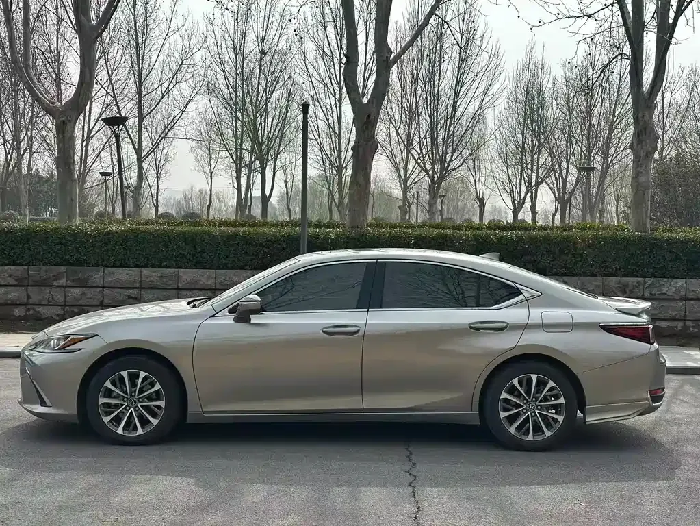 Lexus ES 2024 из CN, фото 5