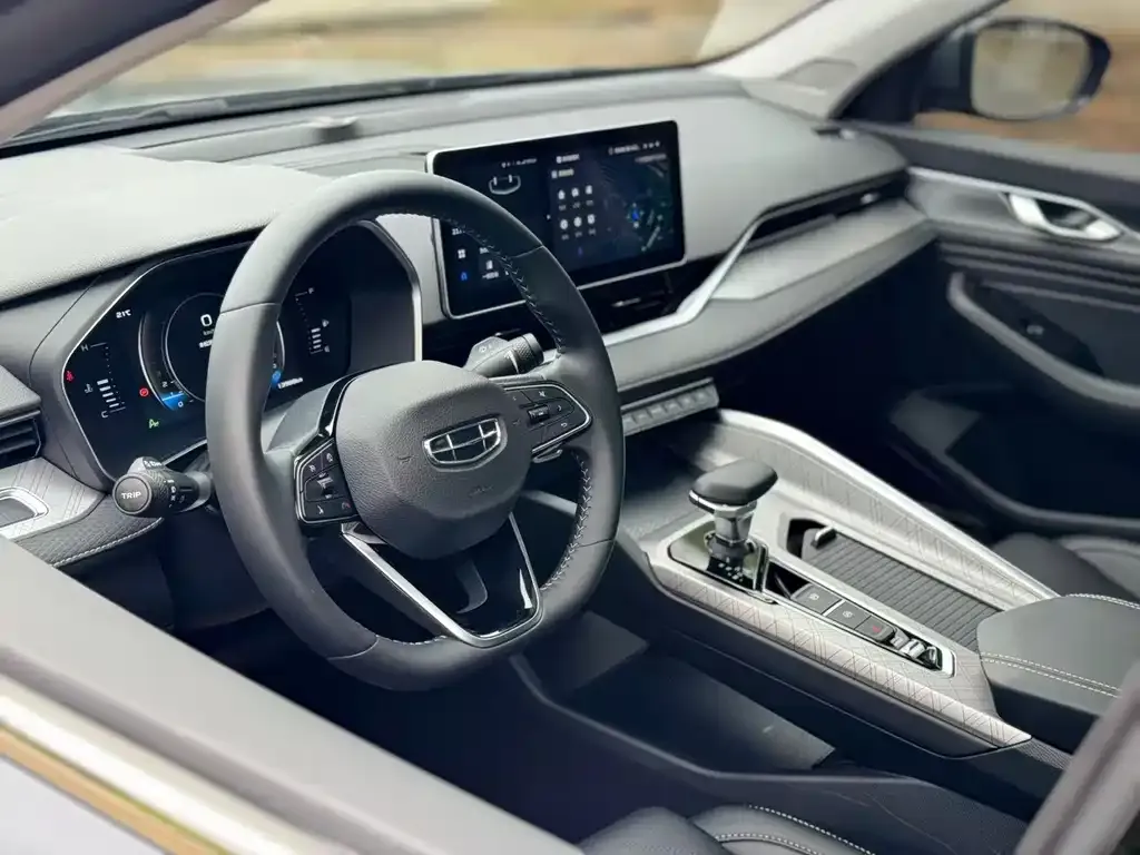 Geely Xingrui 2023 из CN, фото 4