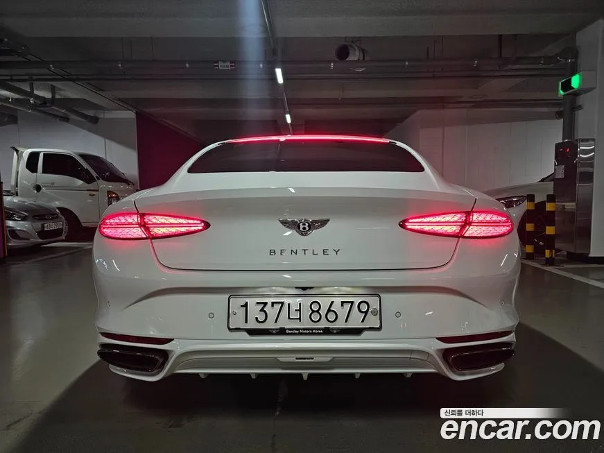 Bentley Continental 2025 из KR, фото 5
