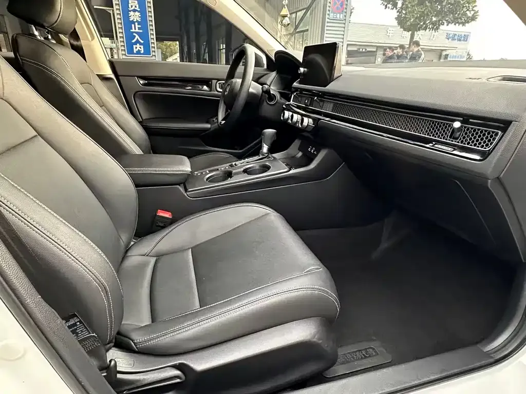 Honda Civic 2023 из CN, фото 7