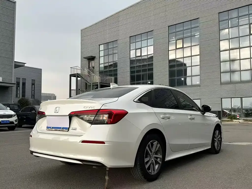 Honda Civic 2023 из CN, фото 8