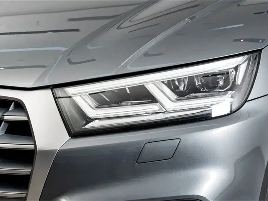 Audi Q5L 2021 из CN, фото 6