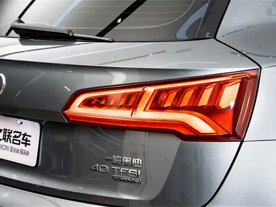Audi Q5L 2021 из CN, фото 5