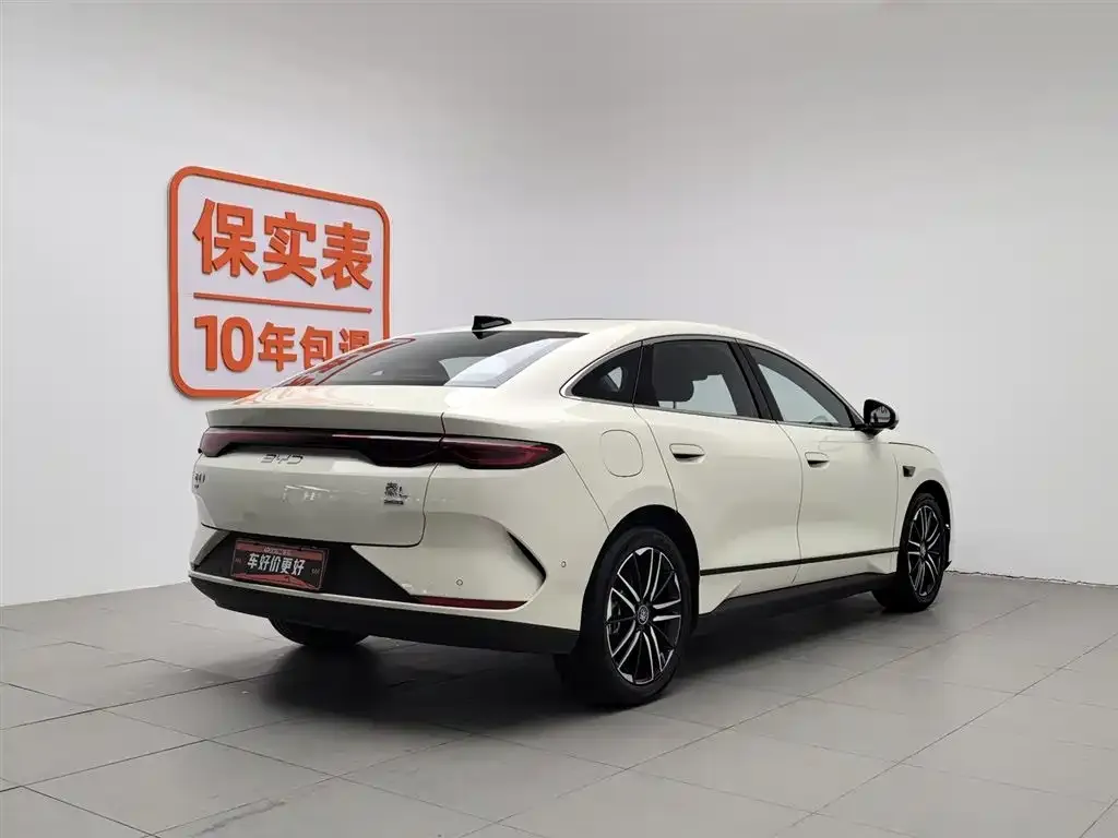 BYD Qin L — фото 10