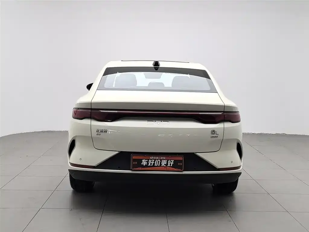 BYD Qin L — фото 2