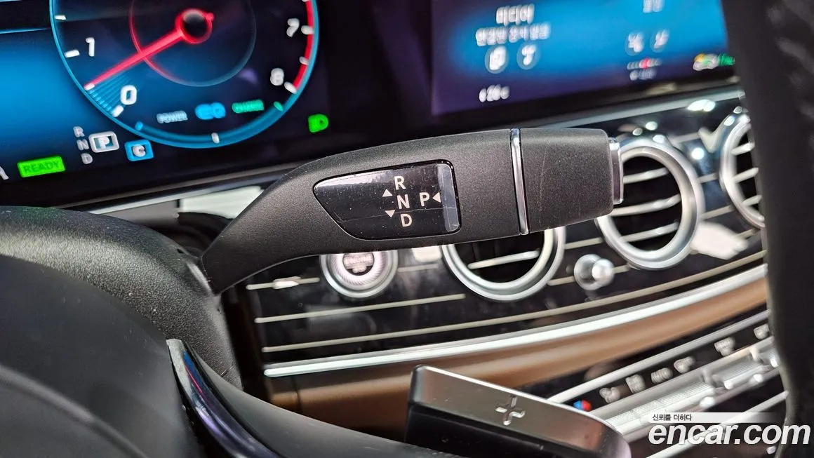Mercedes-Benz E-Class 2021 из KR, фото 4