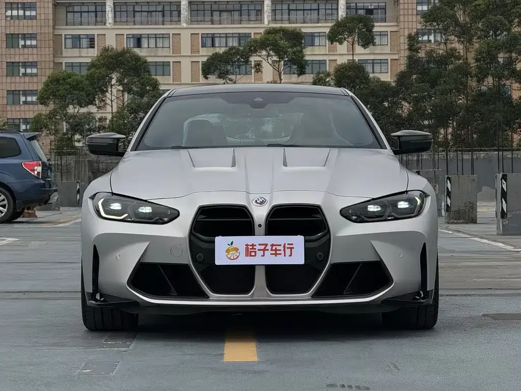 BMW M4 — фото 10