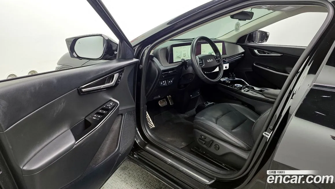 Kia EV6 — фото 4