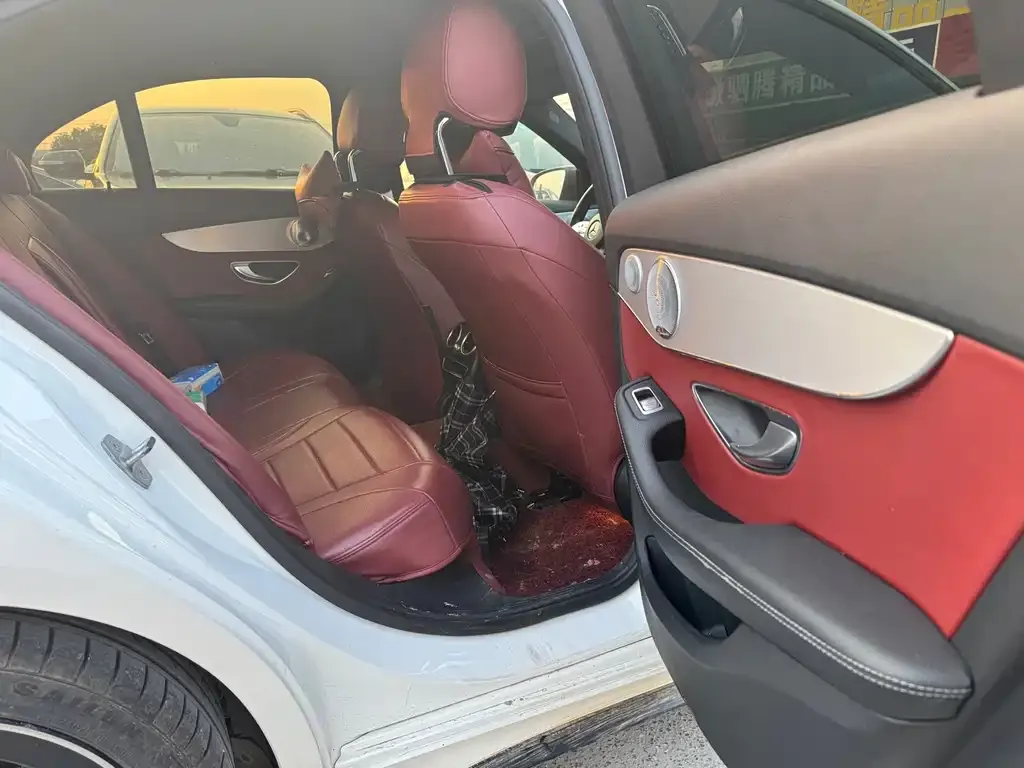 Mercedes-Benz C-Class 2021 из CN, фото 2
