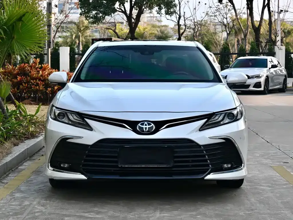 Toyota Camry 2022 из CN, фото 5