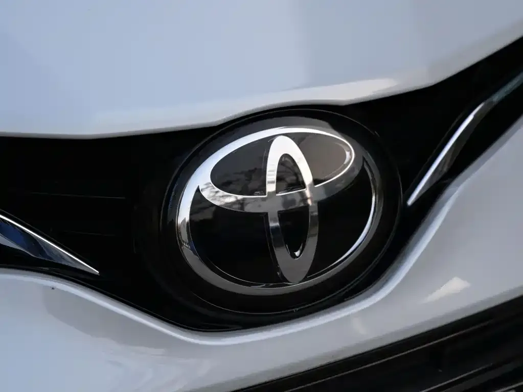 Toyota Camry 2022 из CN, фото 4