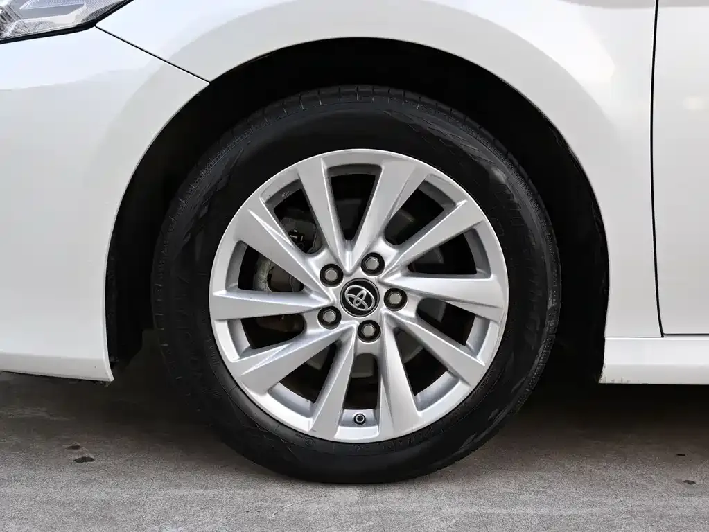 Toyota Camry 2022 из CN, фото 10