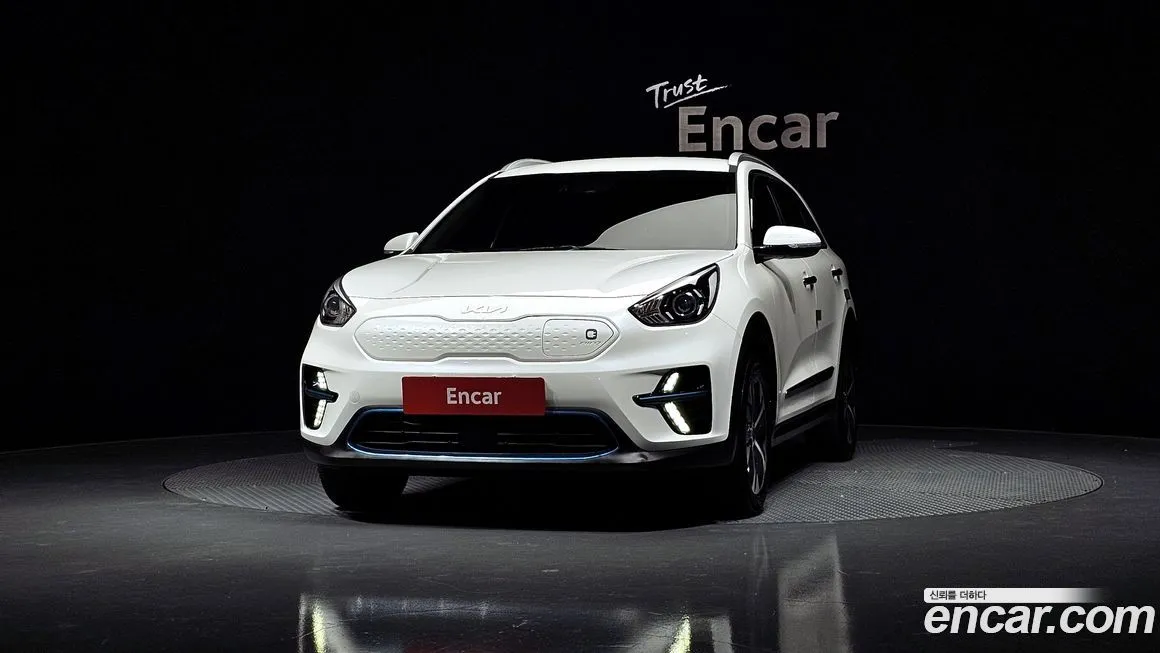 Kia Niro — фото 10