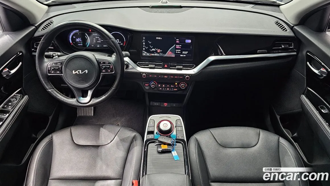 Kia Niro — фото 5