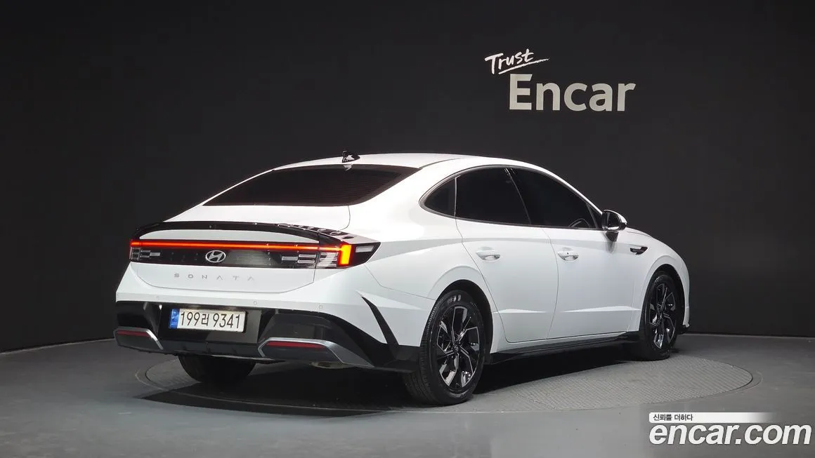 Hyundai Sonata 2024 из KR, фото 3