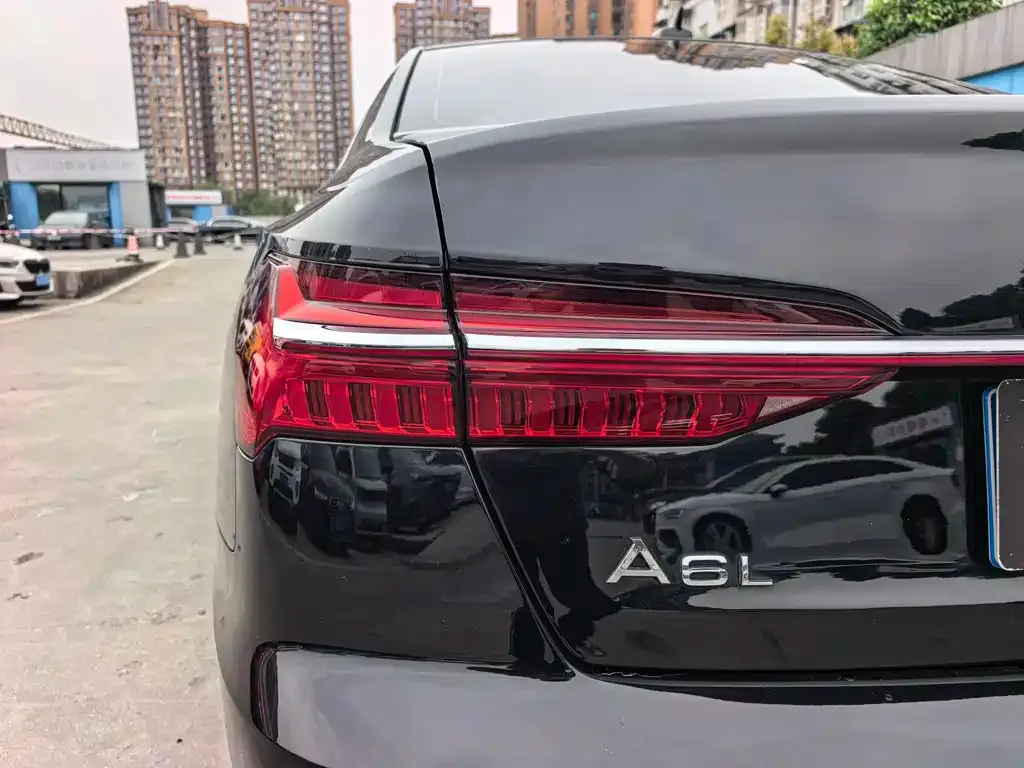 Audi A6L — фото 3