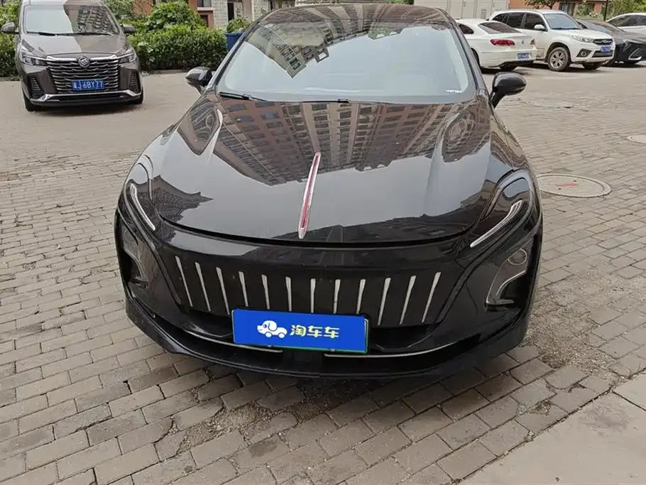 Hongqi E-QM5 — фото 2