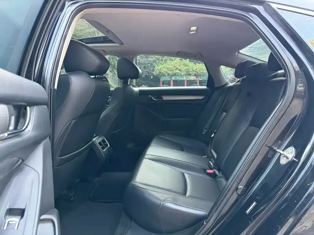 Honda Accord — фото 2