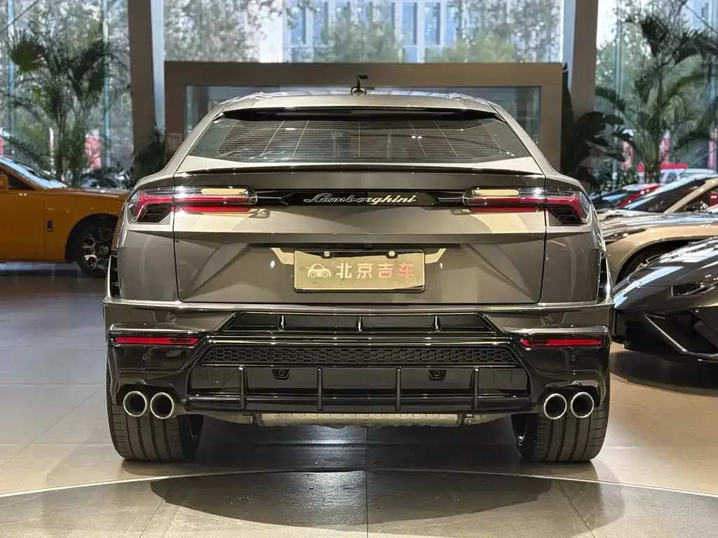 Lamborghini Urus 2024 из CN, фото 9