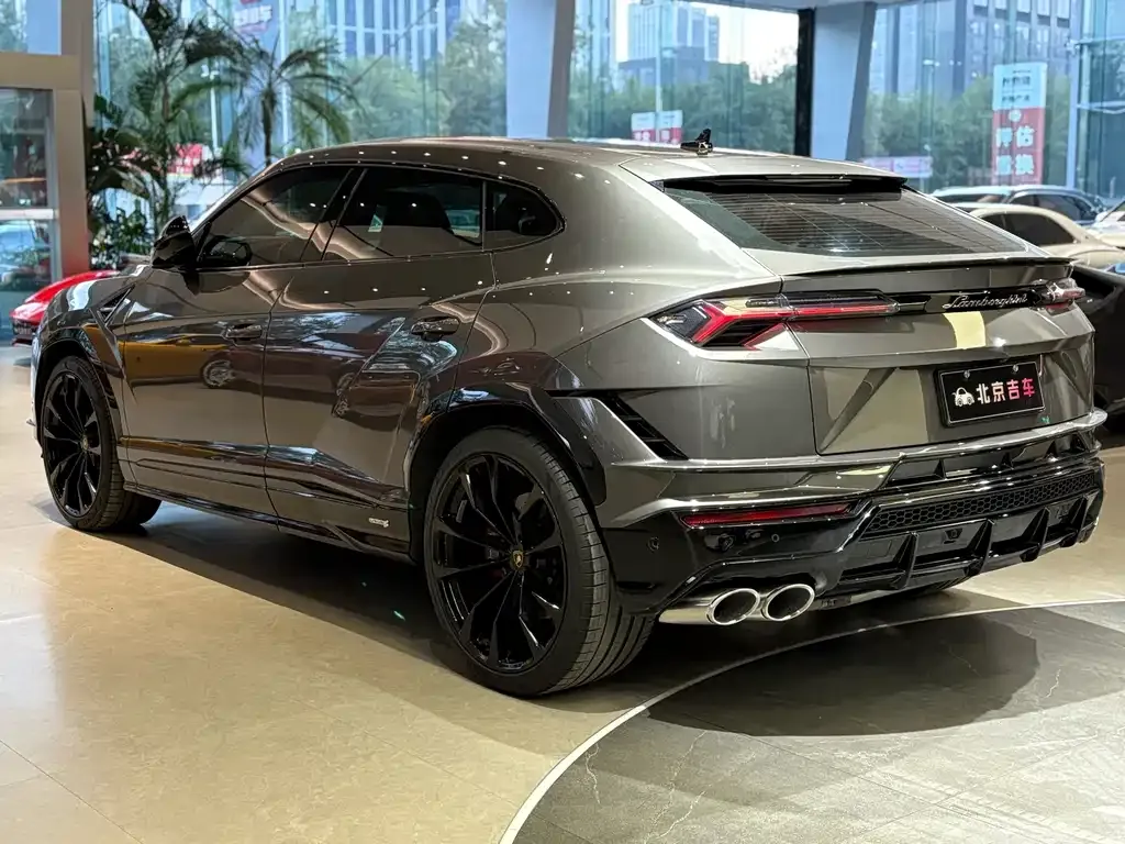 Lamborghini Urus 2024 из CN, фото 5